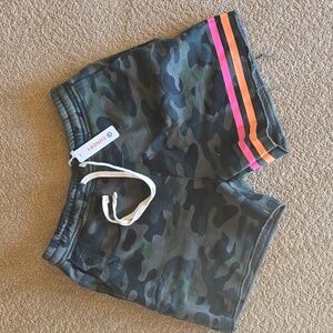 Sundry camo shorts